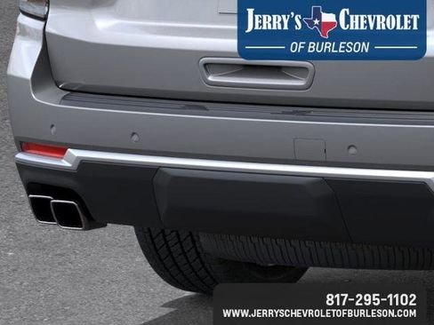 New 2026 Chevrolet Suburban High Country AWD/4WD image 16
