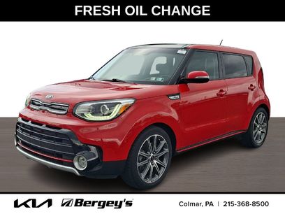 Used 2017 Kia Soul ! w/ Tech Package