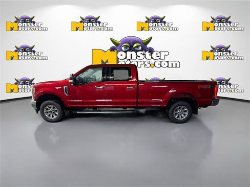 Used 2019 Ford F250 XLT w/ XLT Premium Package image 7