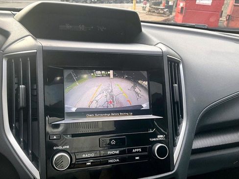 Used 2019 Subaru Crosstrek 2.0i Premium AWD/4WD image 9