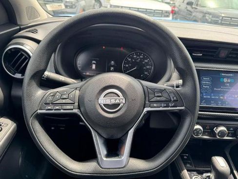 Certified 2024 Nissan Kicks SV FWD image 12
