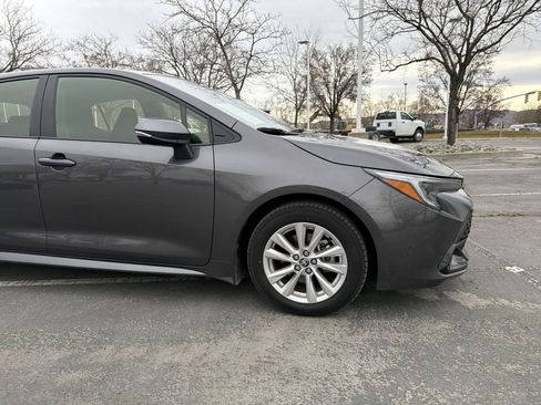 Used 2024 Toyota Corolla SE image 14