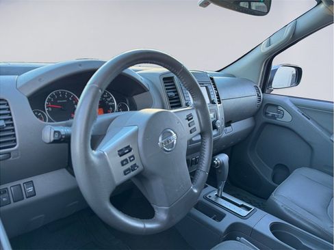 Used 2019 Nissan Frontier SL RWD image 22