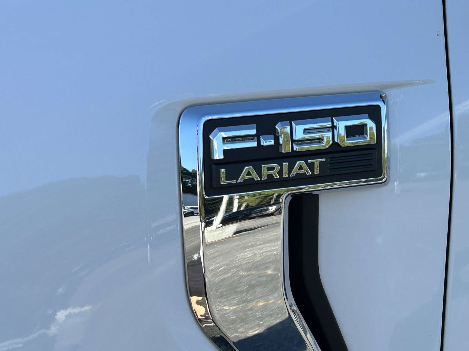 Used 2024 Ford F150 Lariat w/ FX4 Off-Road Package AWD/4WD image 10