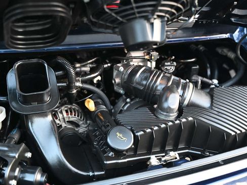 Used 2003 Porsche 911 Carrera 4S image 19