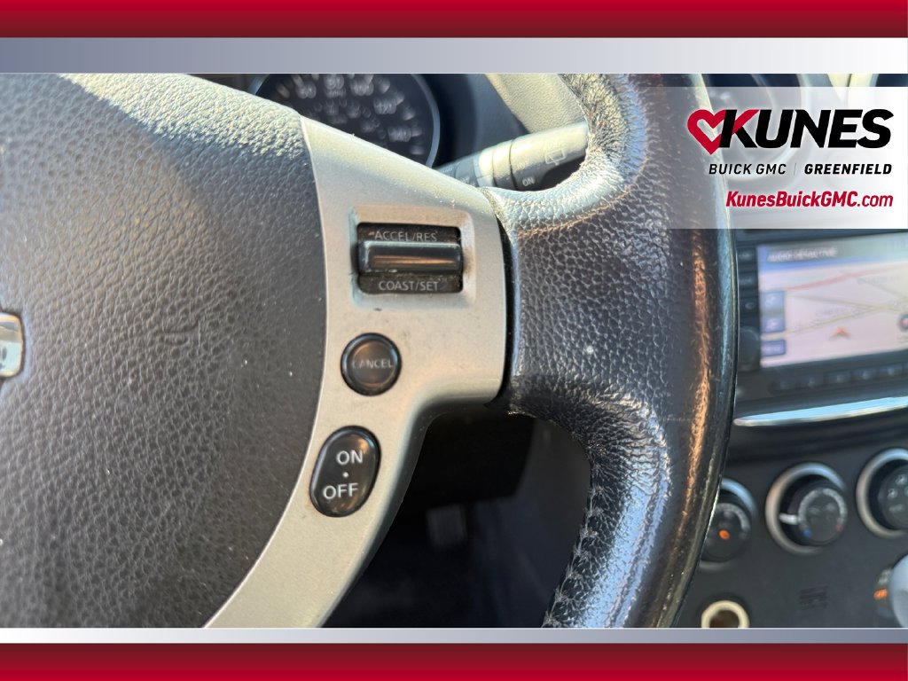 Used 2013 Nissan Rogue SL AWD/4WD image 18