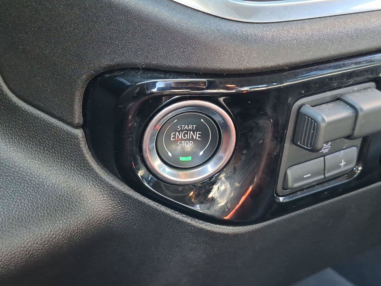 Used 2026 GMC Sierra 1500 SLT AWD/4WD image 26