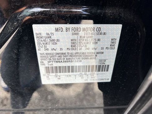 Used 2025 Ford Maverick XL FWD image 30