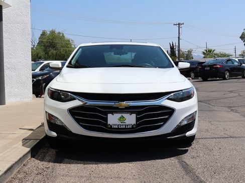 Used 2023 Chevrolet Malibu LT FWD image 16
