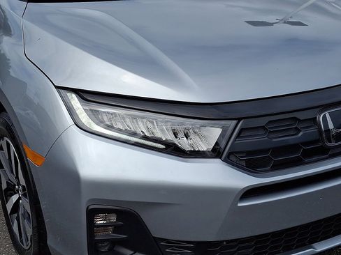 Certified 2026 Honda Odyssey EX-L image 9