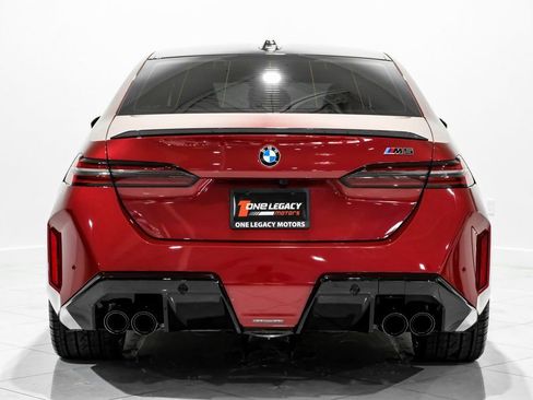 Used 2025 BMW M5 w/ Carbon Package image 7