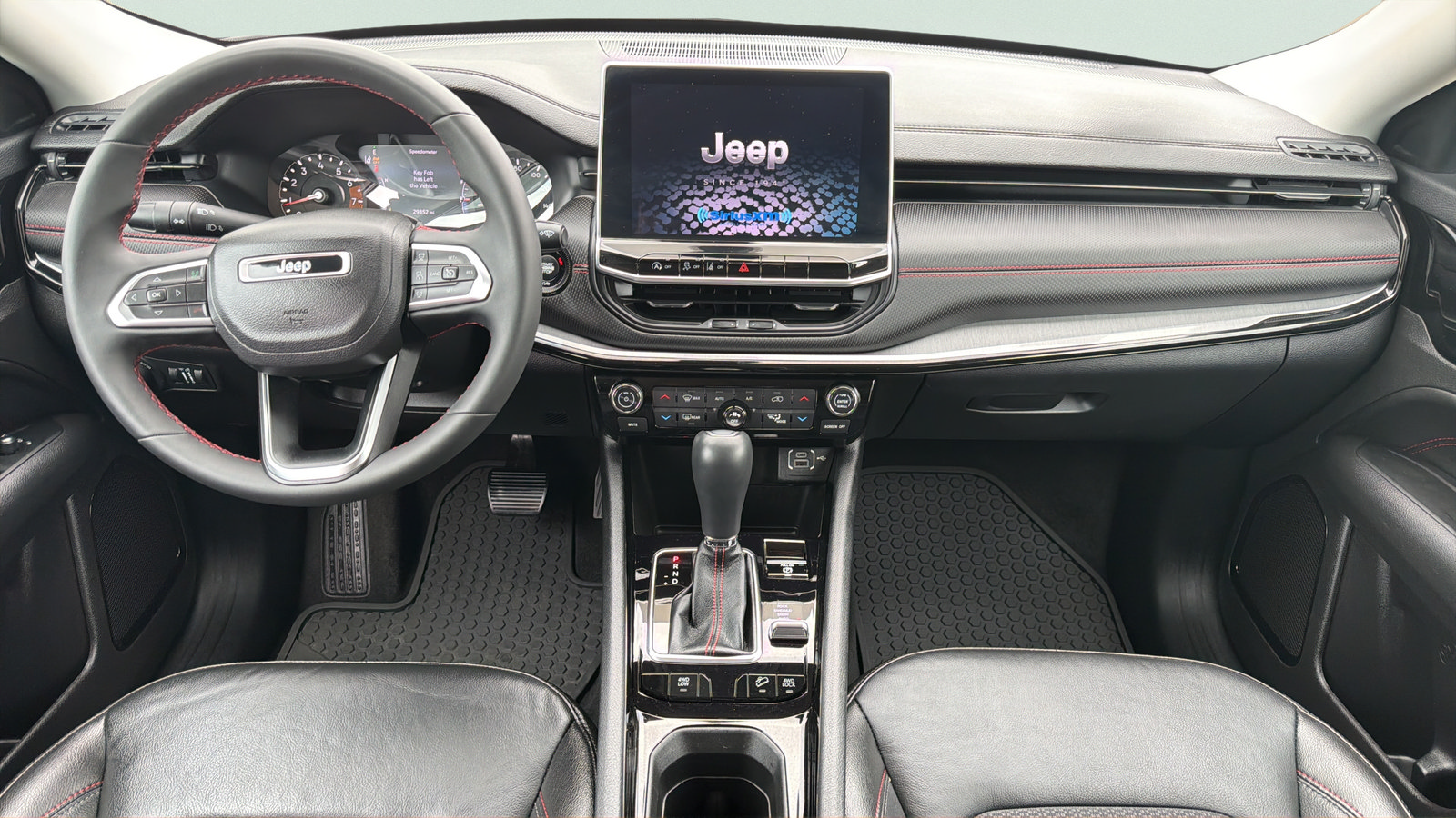 Used 2022 Jeep Compass Trailhawk AWD/4WD image 3