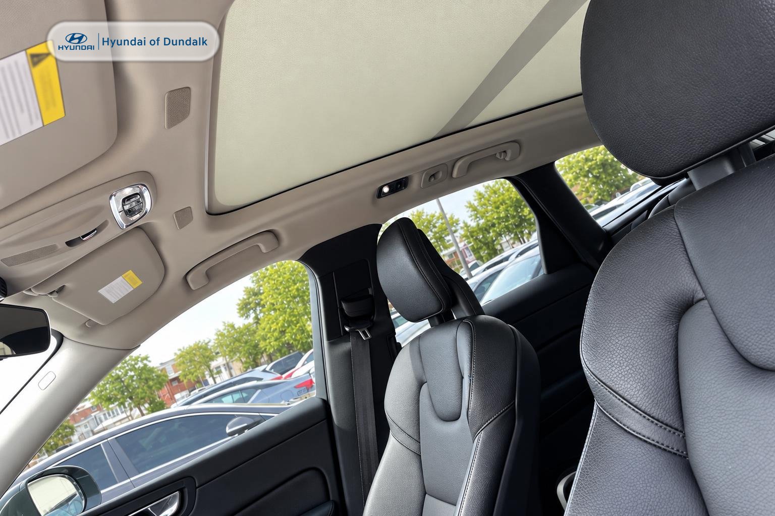Used 2018 Volvo XC60 T6 Inscription w/ Convenience Package AWD/4WD image 9