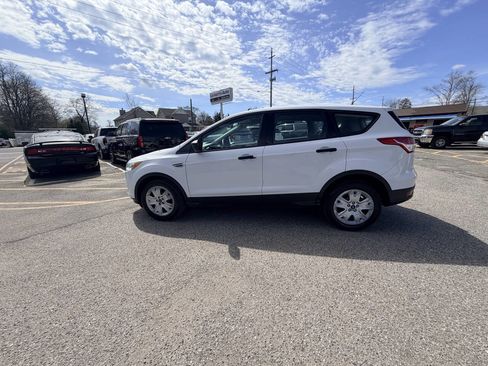 Used 2015 Ford Escape S image 39