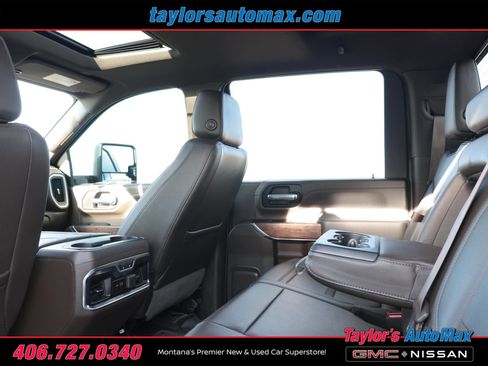 Used 2023 GMC Sierra 3500 Denali w/ Denali Black Diamond Edition image 48