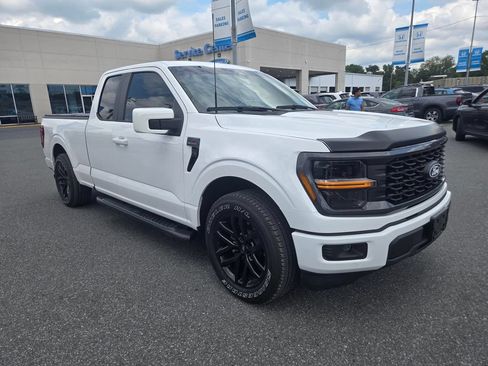 Used 2024 Ford F150 STX RWD image 3