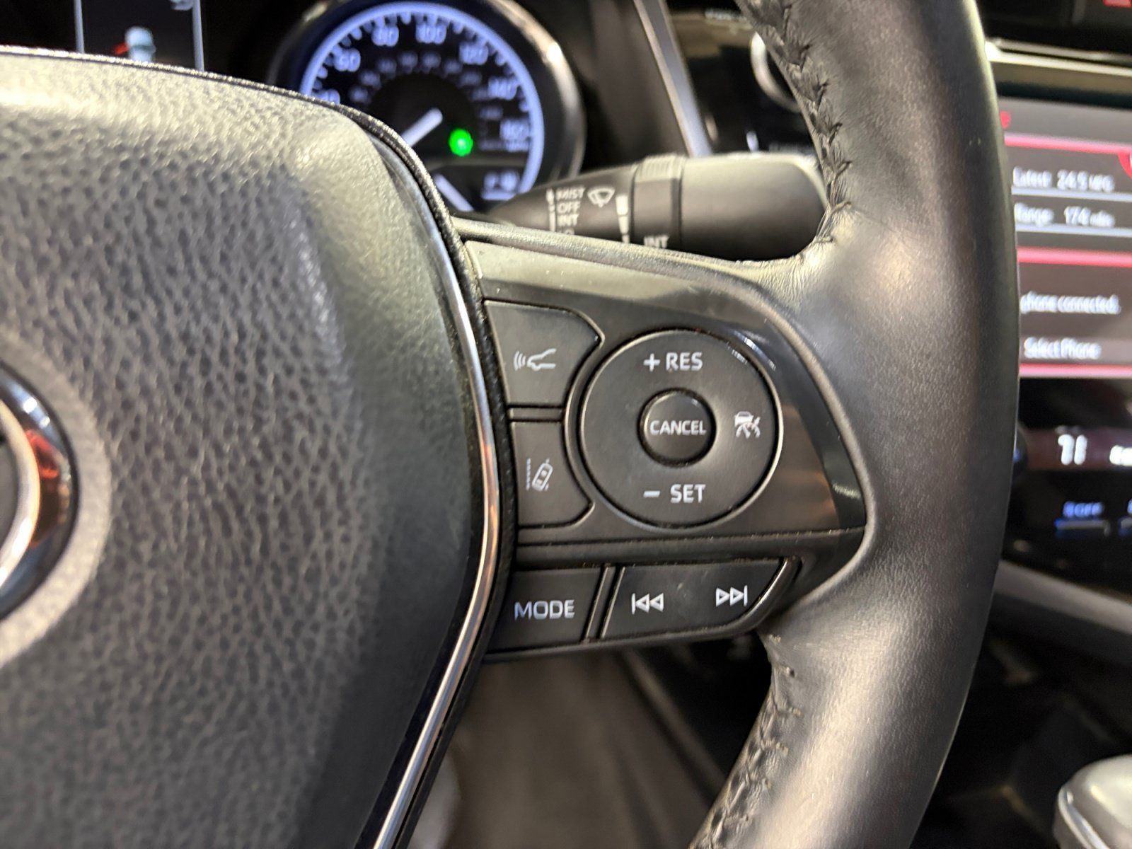 Used 2019 Toyota Camry SE w/ Audio Package FWD image 29