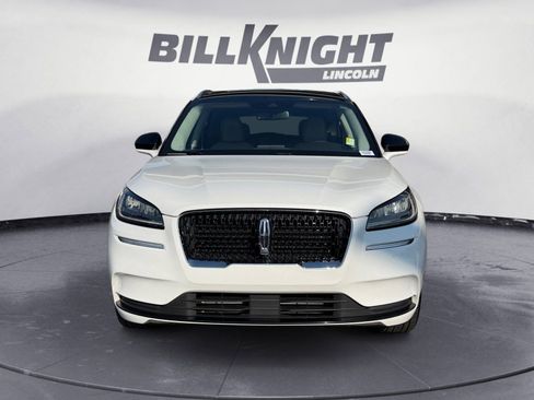 Used 2022 Lincoln Corsair AWD w/ Premium Package image 8