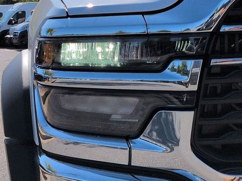 New 2026 RAM 4500 Tradesman w/ Chrome Appearance Group image 9