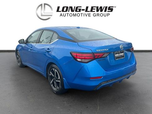 Used 2025 Nissan Sentra SV FWD image 4