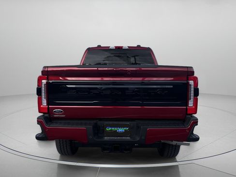 New 2026 Ford F250 Platinum w/ FX4 Off-Road Package image 4
