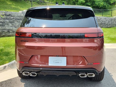 New 2025 Land Rover Range Rover Sport Autobiography image 7