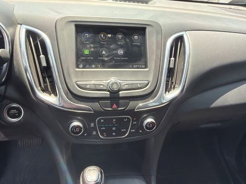 Used 2019 Chevrolet Equinox LT w/ Driver Convenience Package FWD image 6