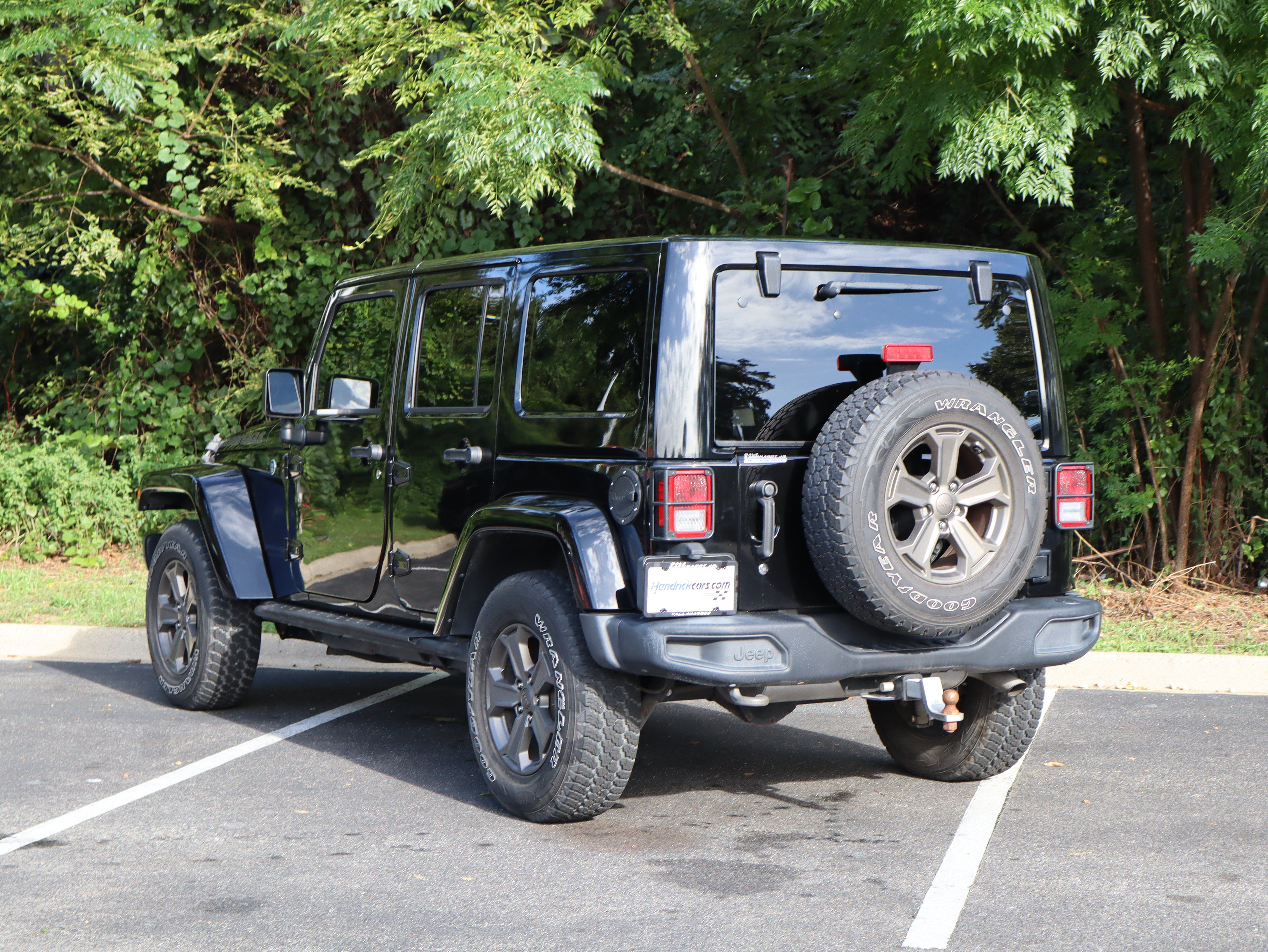 Used 2018 Jeep Wrangler Unlimited Sport AWD/4WD image 9