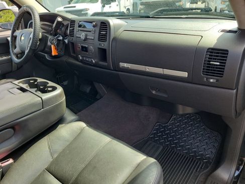 Used 2013 Chevrolet Silverado 1500 LT RWD image 32