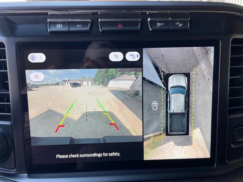 Used 2023 Ford F250 Lariat w/ Tow Technology Package image 16