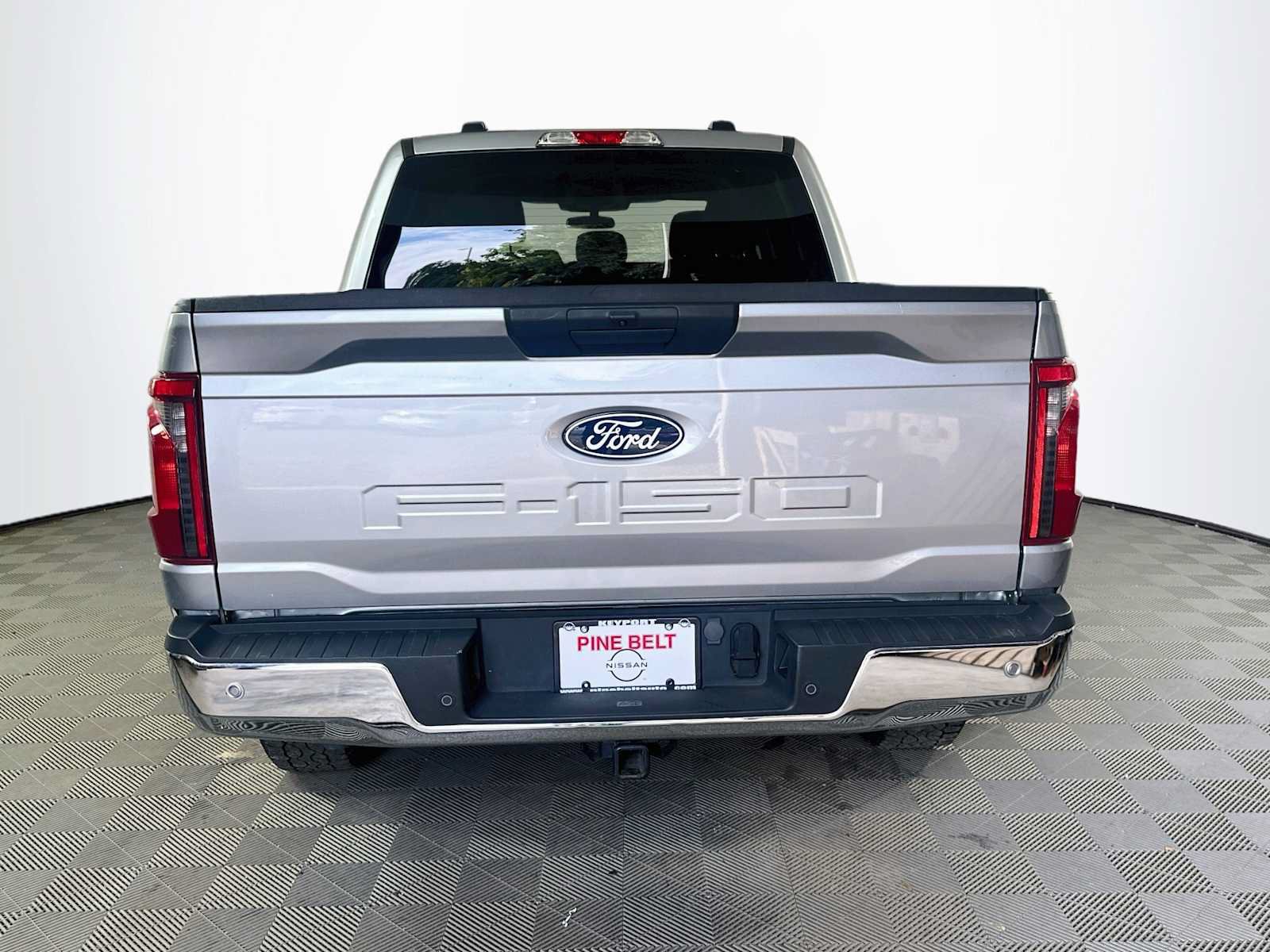 Used 2025 Ford F150 XLT w/ Equipment Group 301A Standard AWD/4WD image 5