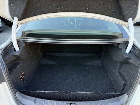 Used 2014 Chevrolet Malibu LT w/ Power Convenience Package FWD image 9