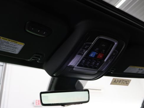 Used 2025 RAM 1500 Limited image 12