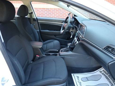 Used 2019 Hyundai Elantra SEL w/ Cargo Package image 25