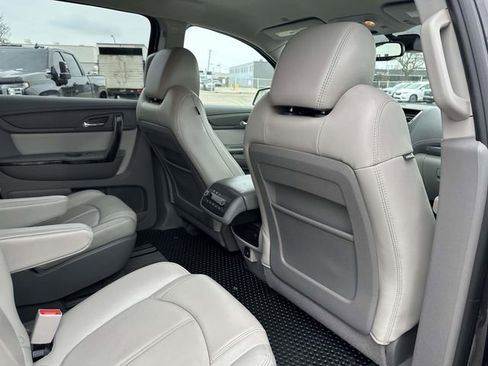 Used 2017 GMC Acadia Limited SLT FWD image 23