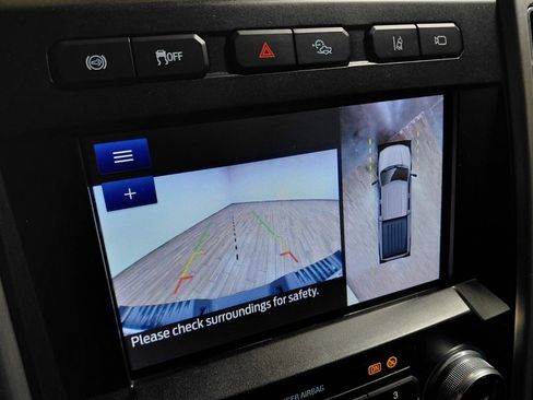 Used 2021 Ford F350 Platinum w/ Tremor Off-Road Package image 9