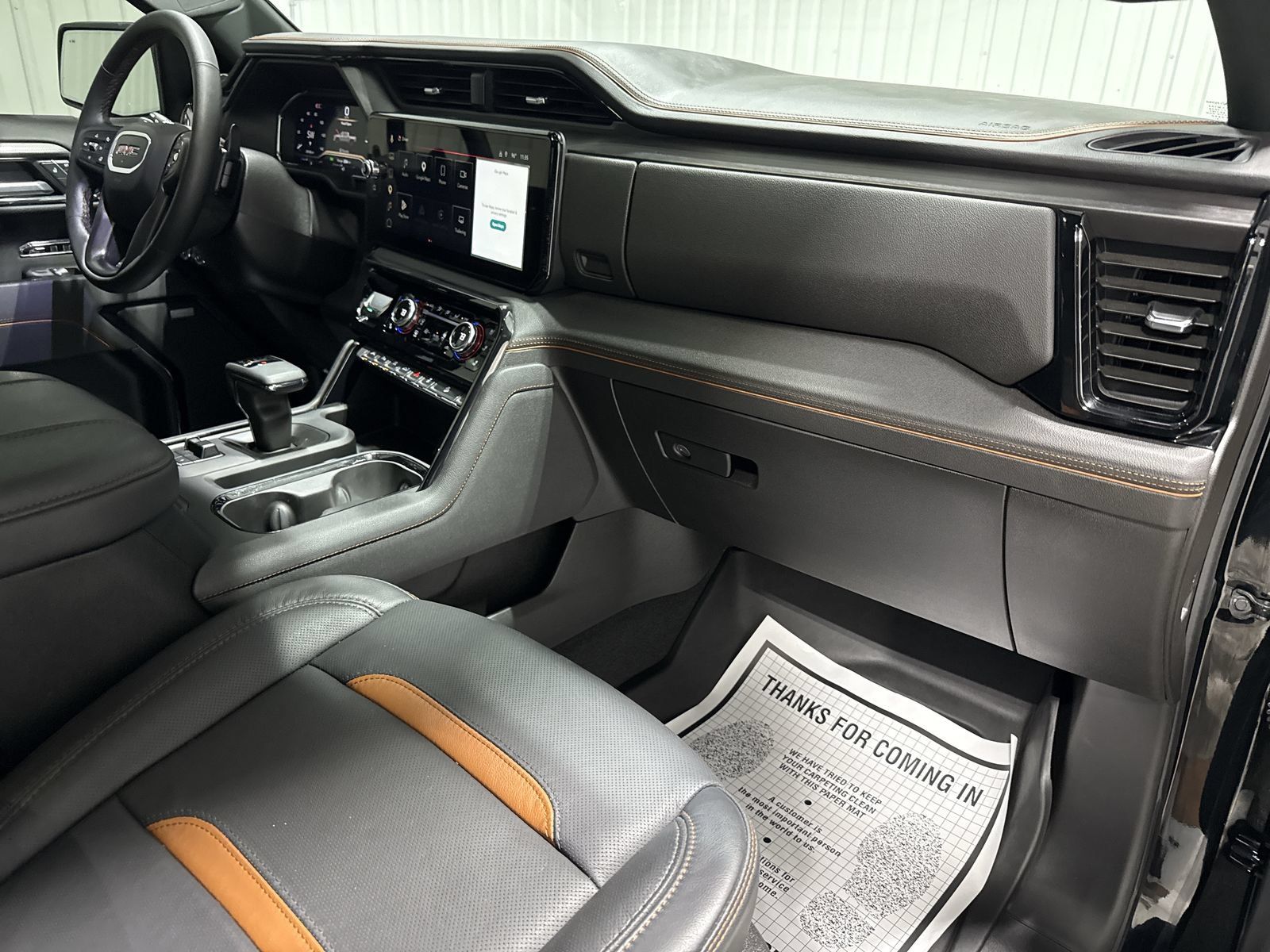 Used 2025 GMC Sierra 1500 AT4 w/ AT4 Premium Package AWD/4WD image 30