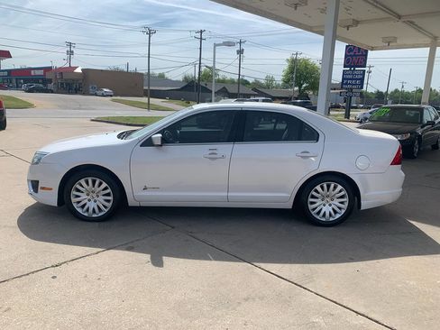 Used 2012 Ford Fusion Hybrid FWD image 4