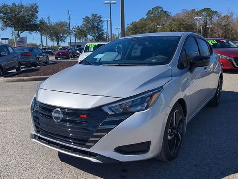 Used 2025 Nissan Versa SR w/ Trunk Package FWD image 8