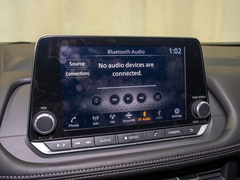 Certified 2024 Nissan Rogue SV image 13