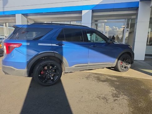 Used 2021 Ford Explorer ST w/ Equipment Group 401A image 7