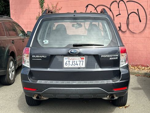 Used 2011 Subaru Forester 2.5X AWD/4WD image 7