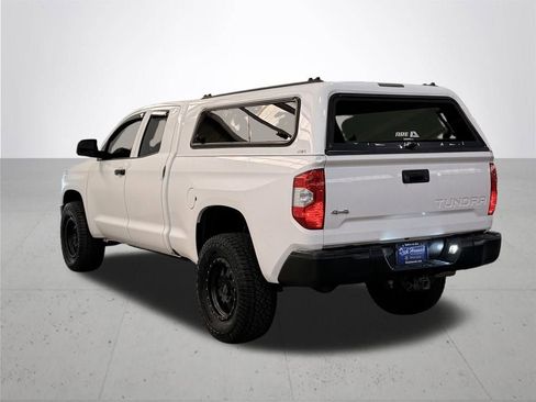 Used 2017 Toyota Tundra SR AWD/4WD image 12