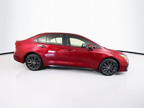 Used 2025 Toyota Corolla SE FWD image 10