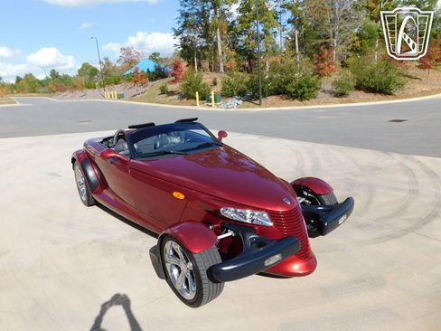 Used 2002 Chrysler Prowler RWD image 38