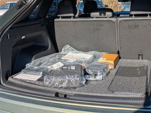 New 2026 Volkswagen Atlas Cross Sport SE image 33