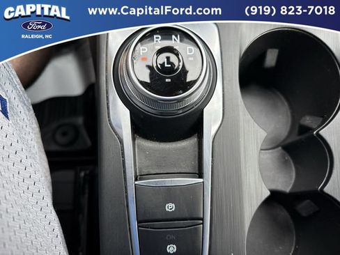 Certified 2024 Ford Escape ST-Line w/ Tech Pack #1 image 29