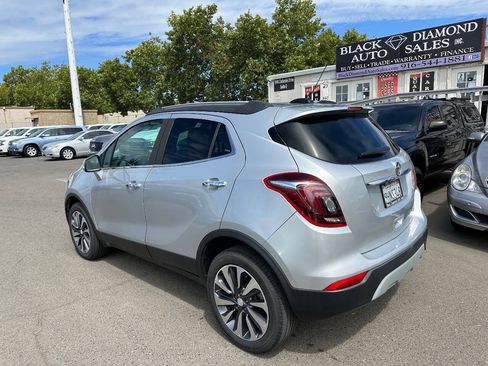 Used 2020 Buick Encore Essence AWD/4WD image 9