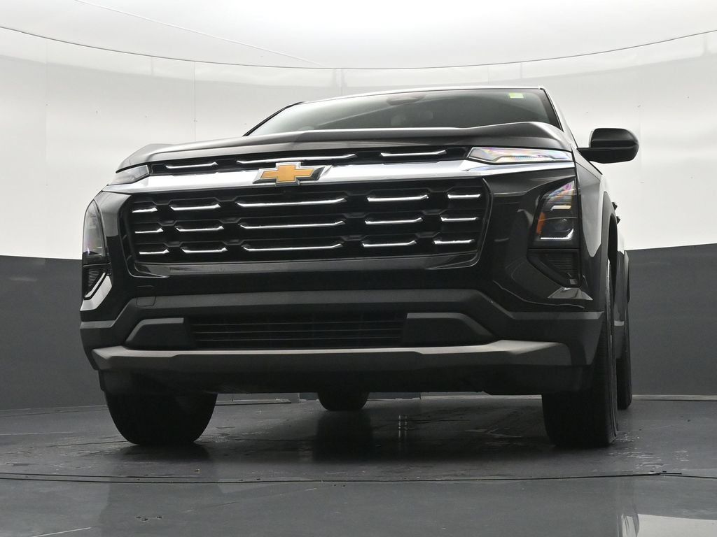 Used 2026 Chevrolet Equinox LT FWD image 30