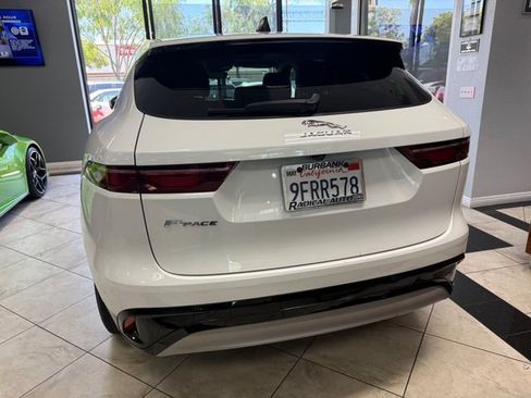Used 2023 Jaguar F-PACE S AWD/4WD image 6
